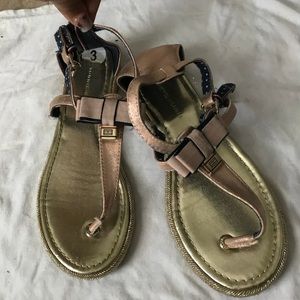 Tommy Hilfiger girls sandals rose gold sz. 3